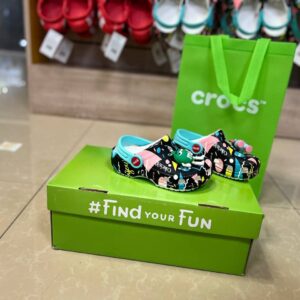 Crocs PALLETS - Image 35