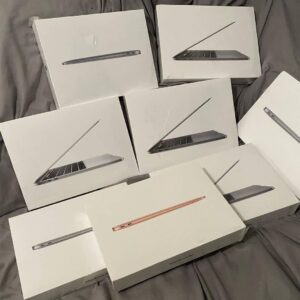 MacBook Air - Image 7