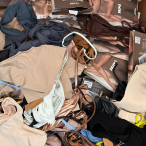 Skims Shape Wear - Image 3